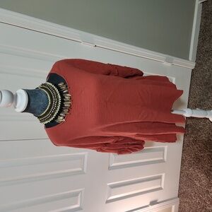 Unbranded Gauge XL tunic top -- SOLD